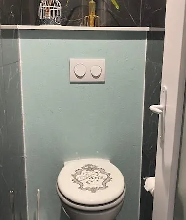 Beau En Plein Centre De *