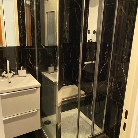 Apartman Beau En Plein Centre De